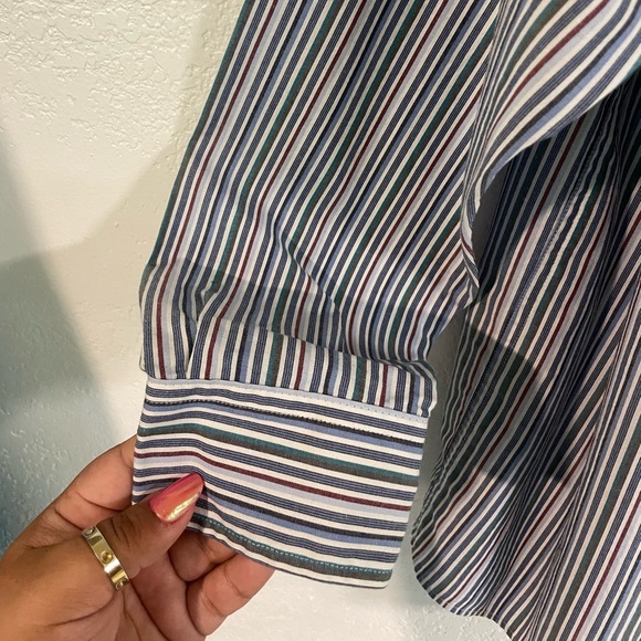 Button Up - Picture 2 of 7